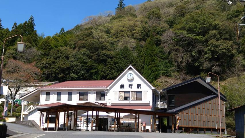 錦川清流線 錦町駅