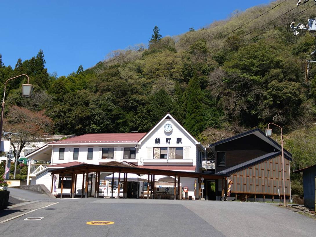 錦川清流線 錦町駅